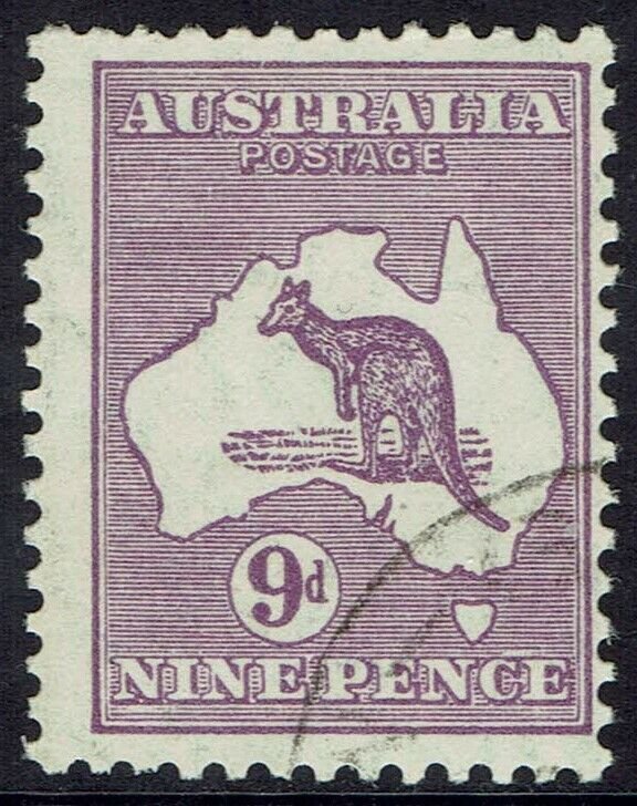 AUSTRALIA 1929 KANGAROO 9D SMALL MULTI WMK CTO WITH GUM  