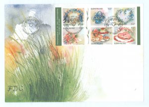 Finland 1149a 2001 Valentines + friendship pane of six/on an unaddressed first day cover with an official cachet.