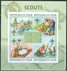 NIGER 2013 BOY SCOUTS AT WORK IN NIGER SHEETLET OF FOUR STAMPS IMPERF