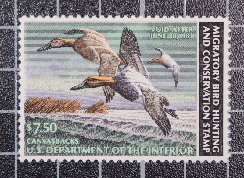 Scott RW49 1972 $7.50 Duck Stamp MNH PSE Cert Grade 95 SCV $75.00