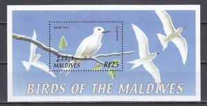 Maldives, Scott cat. 2631 White Tern Bird s/sheet.