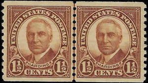 686 Mint,OG,H... Line Pair... SCV $7.50... XF