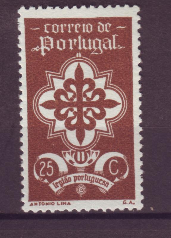 J15258 JLstamps 1940 portugal part of set mng #582 emblem