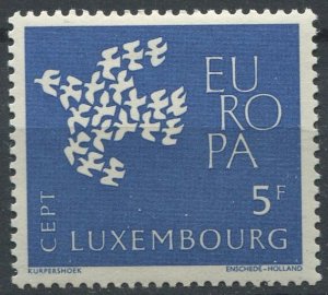 Luxembourg Sc#383 MNH, 5fr bl, Europa (C.E.P.T.) 1961 - Doves (1961)