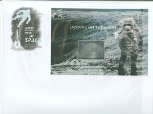 US 3413 2000 Space - Landing on the Moon, hologram s/s on unaddressed FDC, hand cancelled at World Stamp Expo, protected by stur