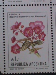 ARGENTINA STAMP-1982 SC#1353 TECOMA STANS FLOWER MNH BLOCK OF 4-EST.-$4 VF