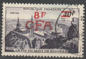 Réunion    294    (O)   1952