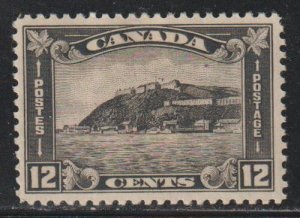 Canada SC  174 Mint Hinged