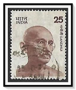 India #676 Mahatma Gandhi Used