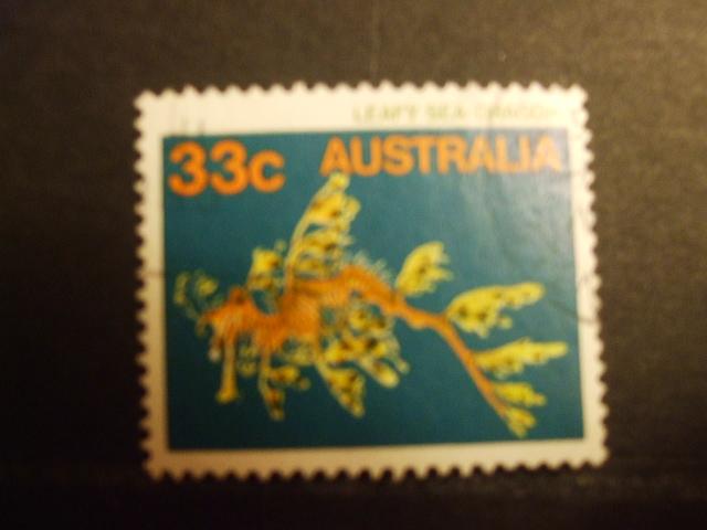 Australia #909 used