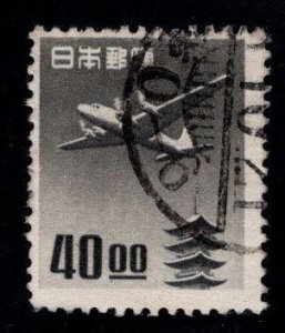 JAPAN  Scott C18 Used airmail stamp