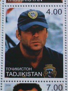 TAJIKISTAN  STAMP:2000 GEORGE CLOONEY MNH STAMP SHEET.  MING NOT HING WIITH ORI