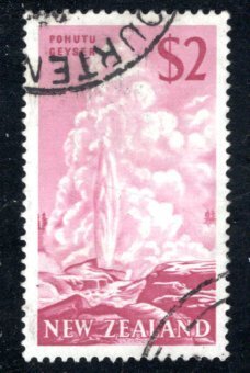 New Zealand #403 Used,  VF  CV $12.00  ...   4330327