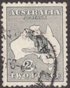 1913 Australia Sc #3 - Two Pence Roo Kangaroo Map - used stamp Cv$10