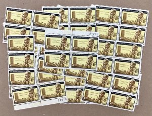 1203     Dag Hammarskjold, UN    100 MNH 4 cent  stamps      Issued in 1962