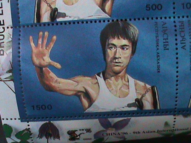 ​RUSSIA-AIBCHBI-1996-FAMOUS KUNG FU MOVIE STAR-BRUCE LEE- S/S MNH VERY FINE