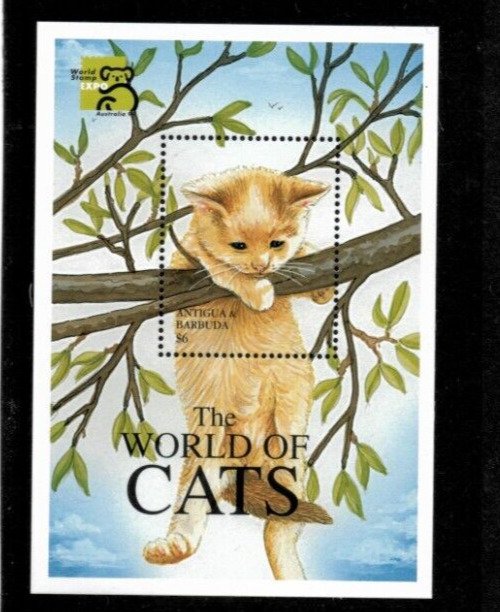 Antigua 1999 - The World of Cats - Souvenir Sheet Stamp - Scott #2279 - MNH