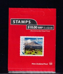 NEW ZEALAND 2 DIFFERENT SCENERY  BOOKLETS AT FACE VALUE POST OFFICE FRESH