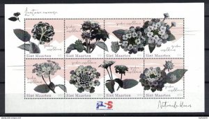 Postage stamps of Netherlands 2022 -  St. Maarten Flowers / Bloemen**