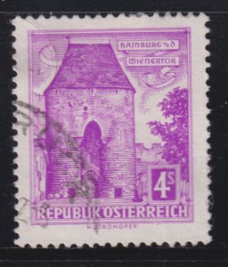 Austria 627 Vienna Gate, Hainburg 1960