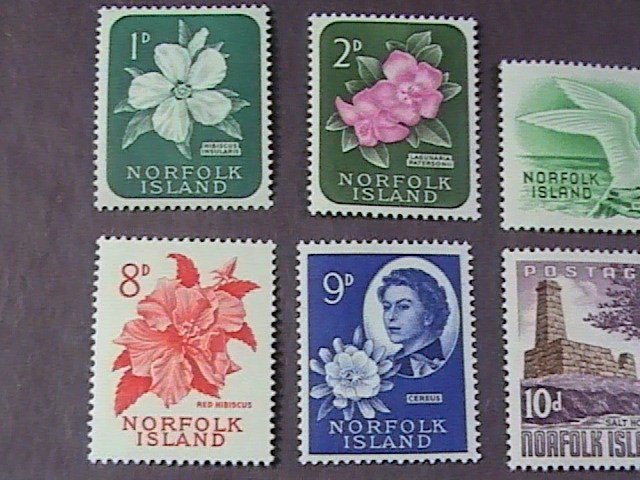 NORFOLK ISLAND # 29-41-MINT/HINGED--COMPLETE SET----QEII----1960-62