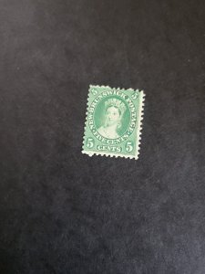 Stamps New Brunswick Scott #8 hinged