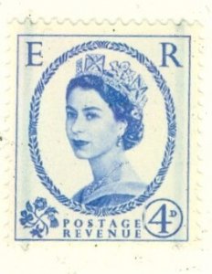 GREAT BRITAIN 359a MNH  SCV $8.50 BIN $4.50