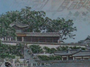 ​KOREA-2001-SC#2068- INJEONGJEON HALL-CHANGDEOK PALACE-LARGE SHEET-MNH VF