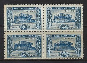 ARGENTINA 546 MNH BLOCK OF 4 TONING T705-3