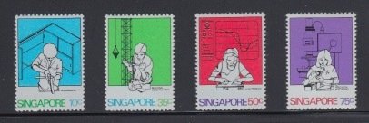 Singapore    #371-74     mnh      cat $2.35