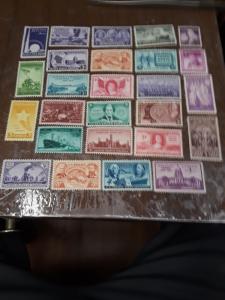 USA Mint NEVER hinged Lot 3