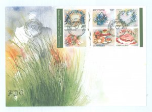 Finland 1149a 2001 Valentines & friendship - booklet pane of six on an unaddressed, cacheted first day cover.