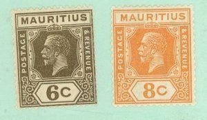 MAURITIUS  186  SINGLE  8¢  (RIGHT STAMP)  MINT VERY LIGHT HINGE  SHERWOOD STAMP