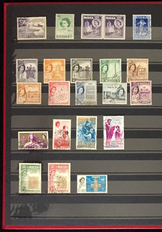 COLLECTION OF MALTA STAMPS FROM CLASSIC TO MODERN IN AN ALBUM - 300 STAMPS
