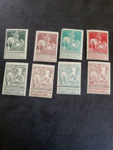 Stamps Belgium B1-8 hinged