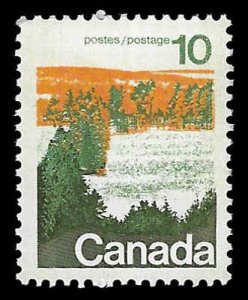 Canada #594 MNH; Canadian Landscapes - Forest 10c (1972)