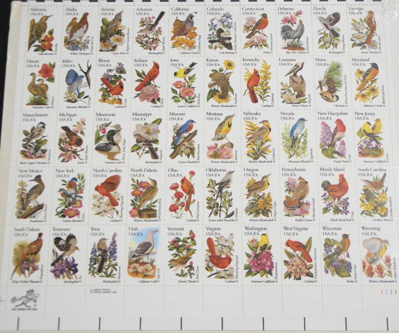 1982 USPS 50 State Birds and Flowers Mint Set Booklet with Stamps and Mounts