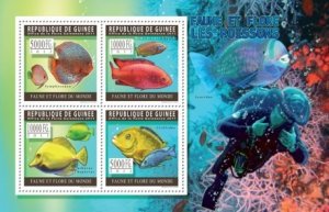 Guinea - Fish - 4 Stamp  Sheet  - 7B-1499