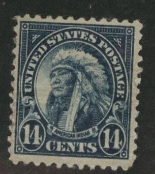 USA Scott 695 MH* Indian chief, toned creased p10.5x11