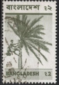 Bangladesh 83 (used) 2t collecting date palm juice, greenish gray (1974)