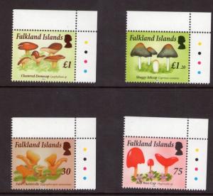 FALKLAND ISLANDS  QEII FUNGI SET 2014 Superb MNH