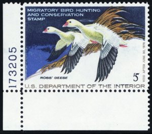 RW44, Mint VF NH $5 Federal Duck Stamp With PL#