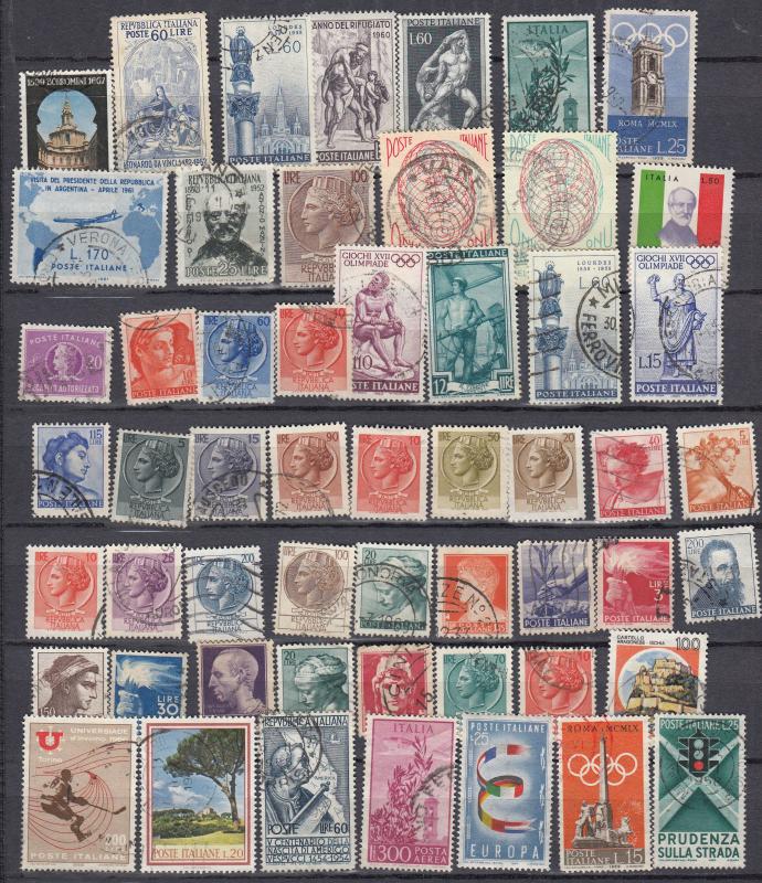 Italy - 300 +  stamp lot - (98)