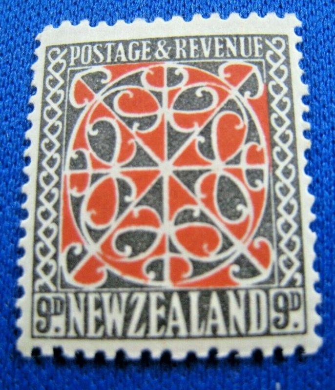 NEW ZEALAND  1936  -  SCOTT # 213  -   MLH   (Hn12)