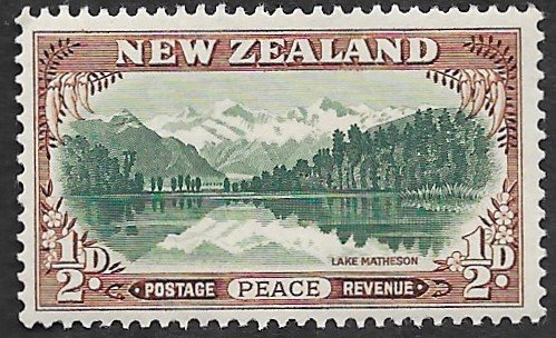 New Zealand Scott #247 1/2p Lake Matheson (1946) MNH