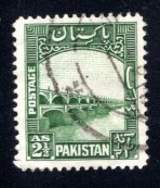 Pakistan #30 VF, Used,  CV  5.00  ...   4850025