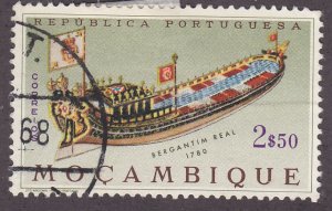 Mozambique 461 Royal Barge 1964