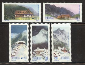 Poland Scott 1930-34 MNHOG - 1972 Tatra National Park Lodges - SCV $1.35