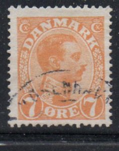 Denmark Sc 98 1918 7 ore orange Christian X  stamp used