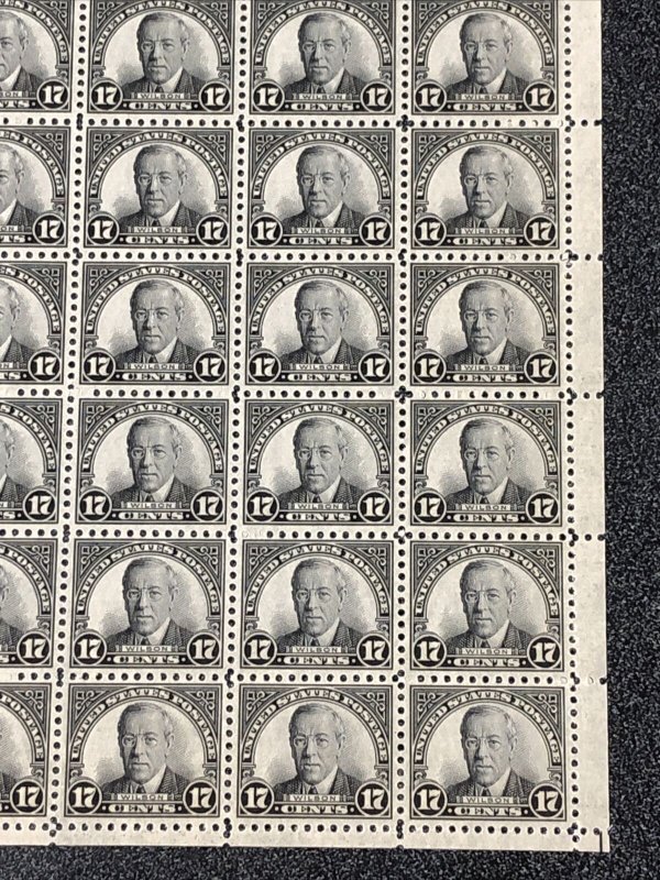 US 697 Woodrow Wilson 17 Cents Sheet Of 100 Extra- Fine Mint Never Hinged   1931 